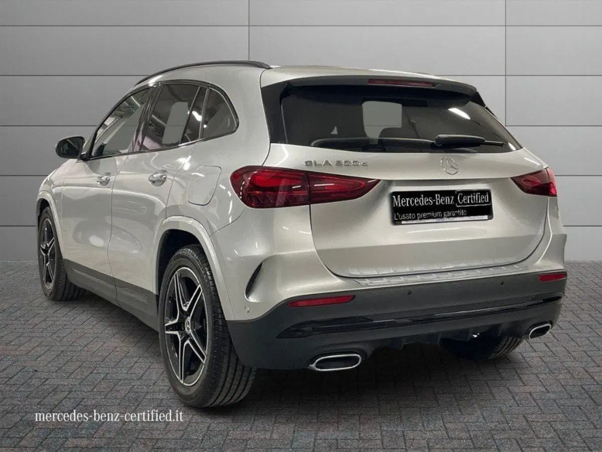 Mercedes-Benz GLA SUV usata a Ancona (3)