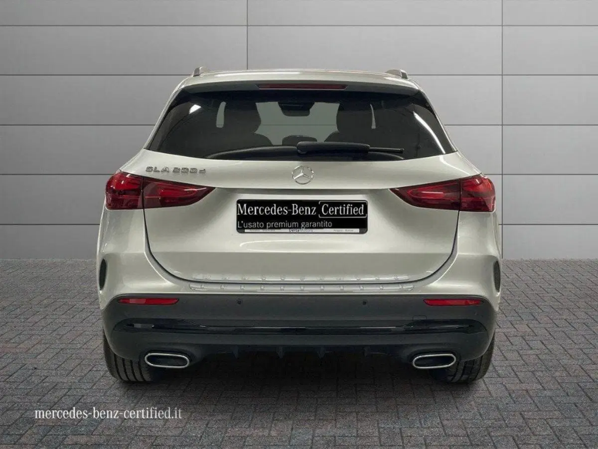 Mercedes-Benz GLA SUV usata a Ancona (4)
