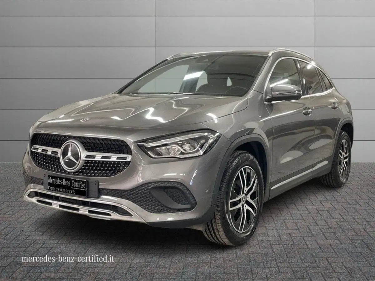 Mercedes-Benz GLA SUV usata a Ancona