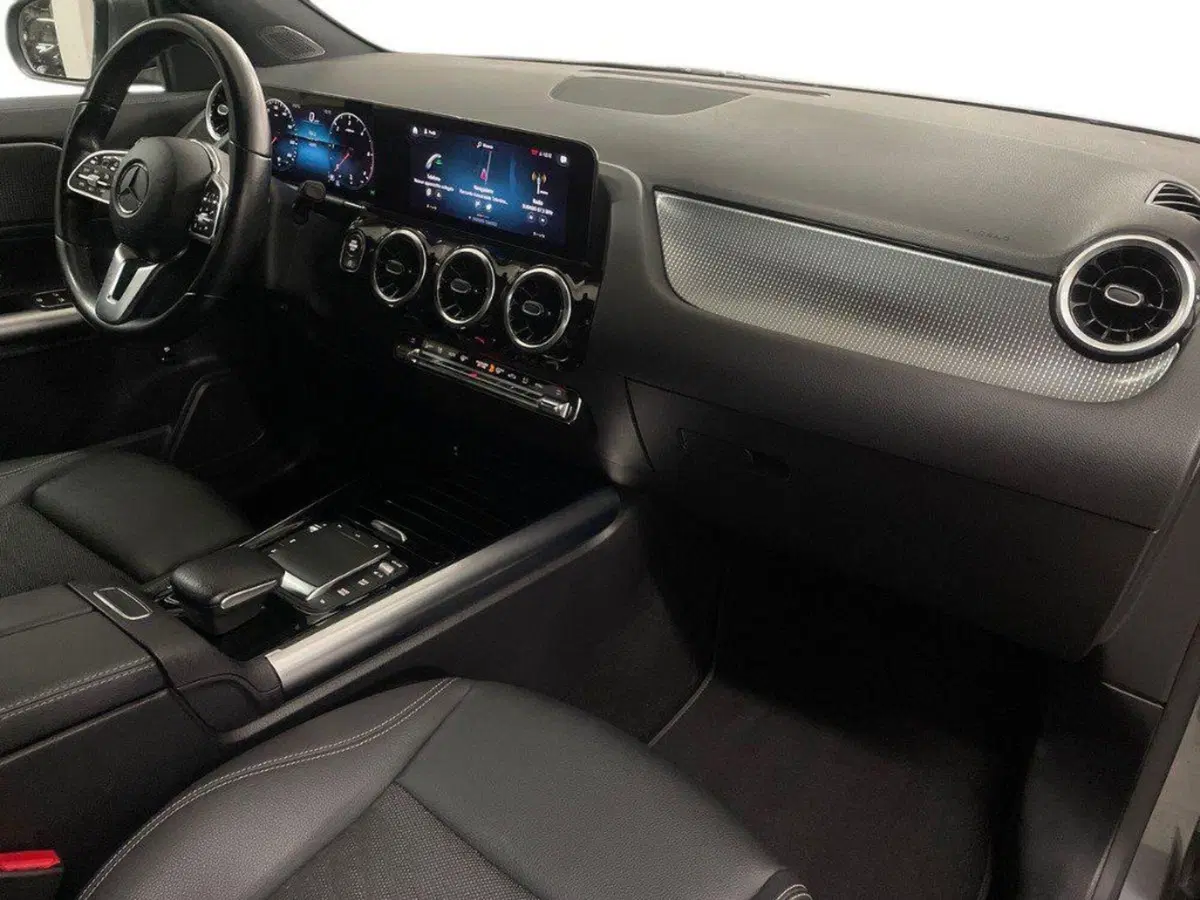 Mercedes-Benz GLA SUV usata a Ancona (12)