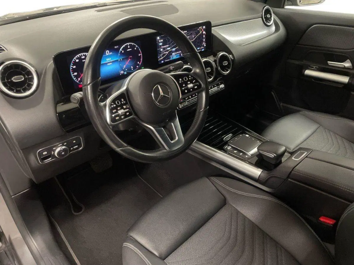Mercedes-Benz GLA SUV usata a Ancona (13)