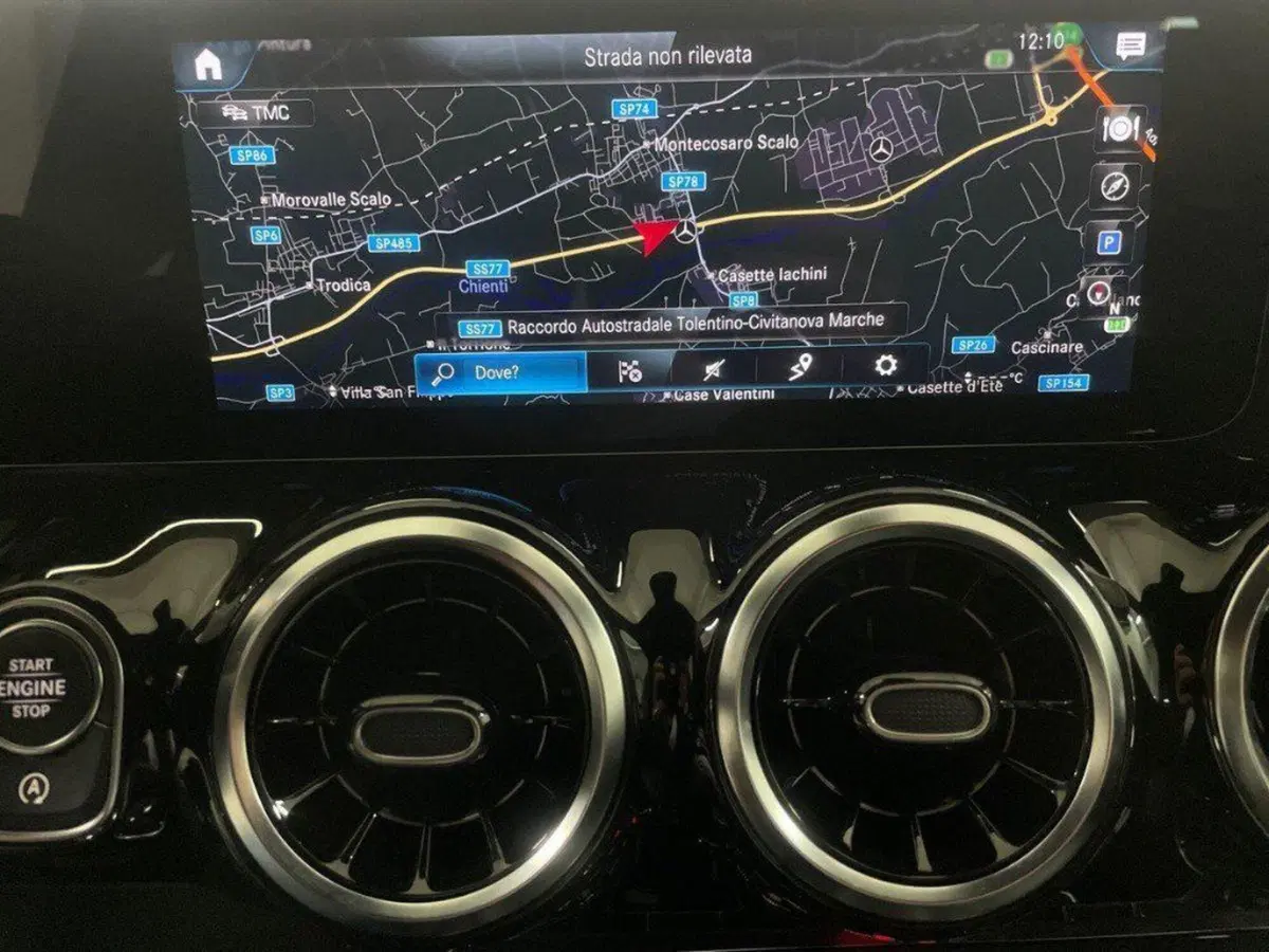 Mercedes-Benz GLA SUV usata a Ancona (18)
