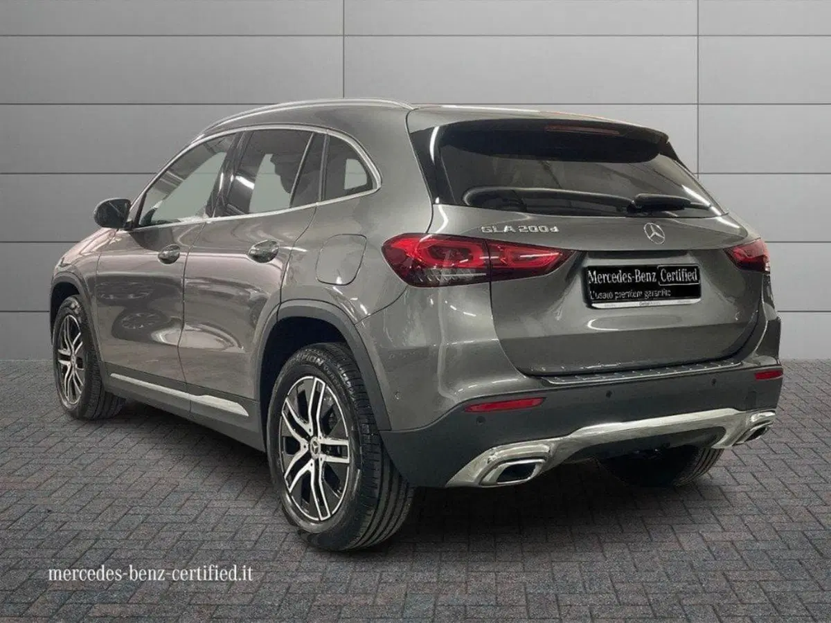 Mercedes-Benz GLA SUV usata a Ancona (3)