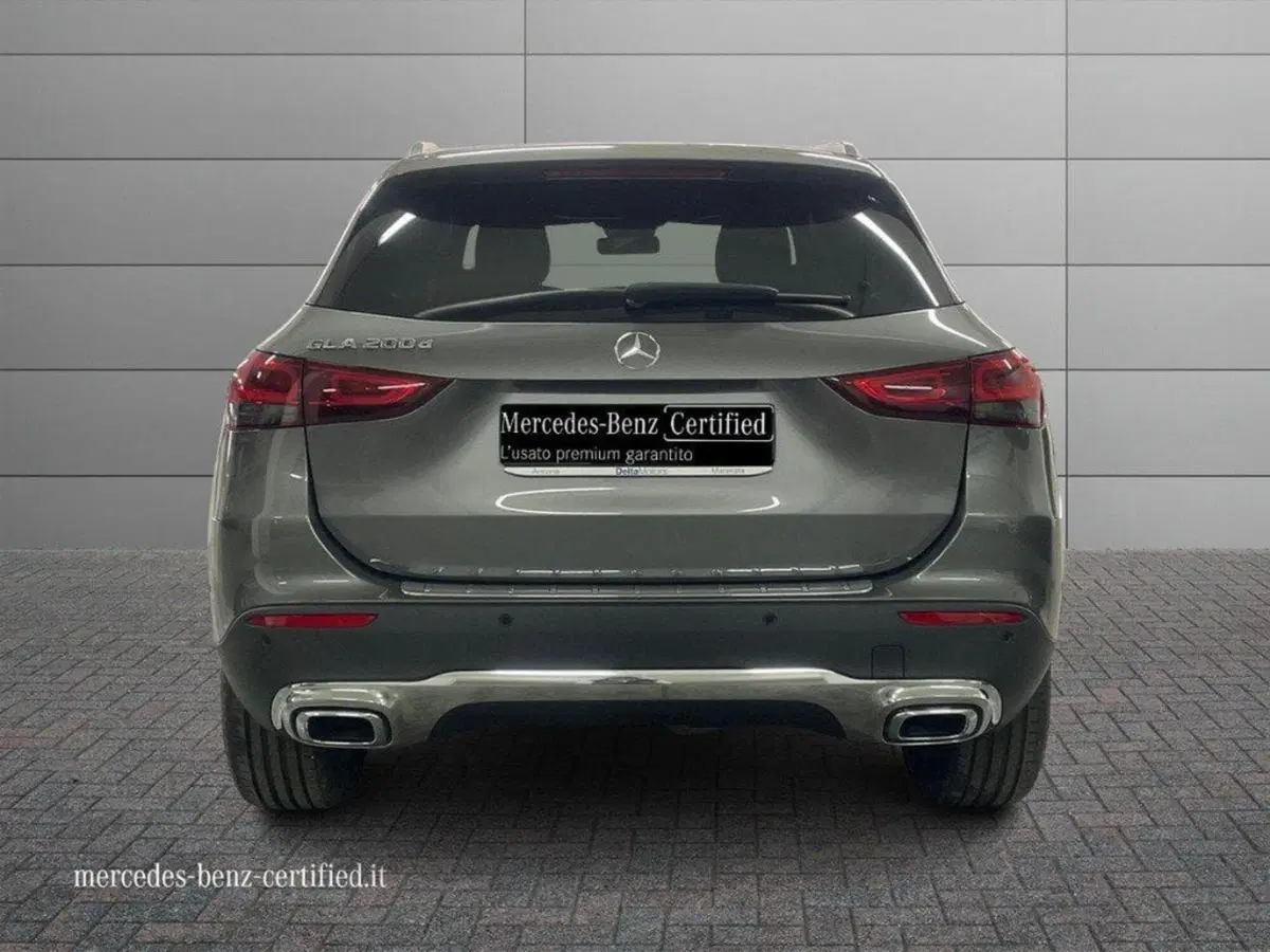 Mercedes-Benz GLA SUV usata a Ancona (4)