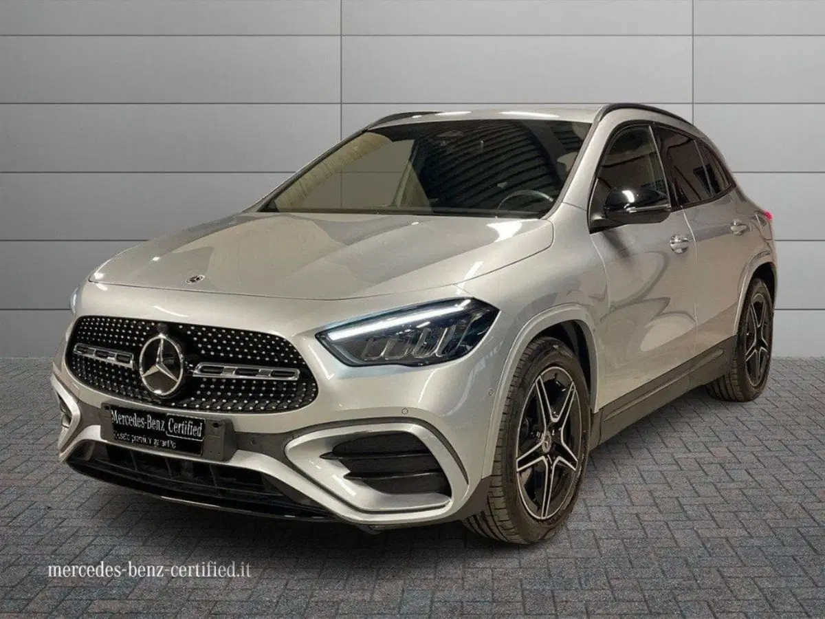 Mercedes-Benz GLA SUV usata a Ancona