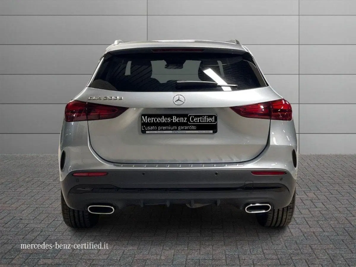Mercedes-Benz GLA SUV usata a Ancona (4)