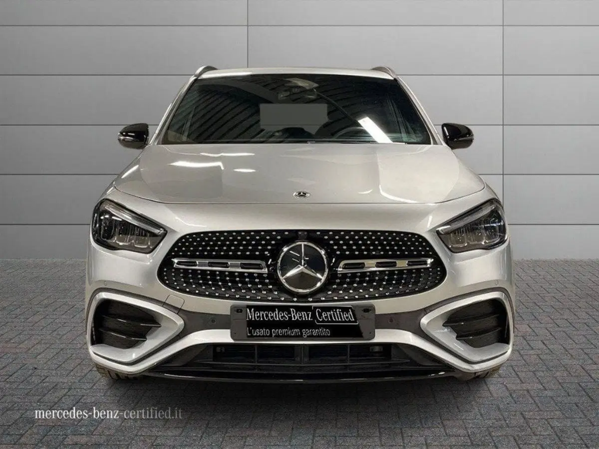Mercedes-Benz GLA SUV usata a Ancona (6)