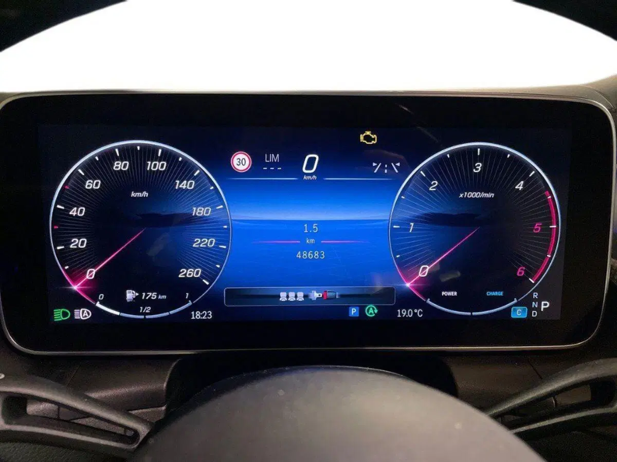 Mercedes-Benz GLC SUV usata a Ancona (17)