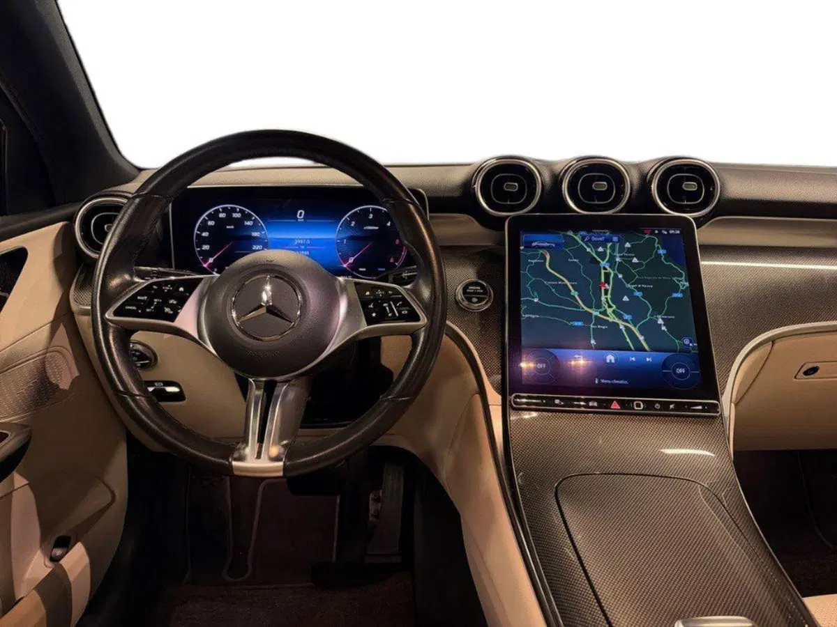 Mercedes-Benz GLC Coupé usata a Ancona (14)