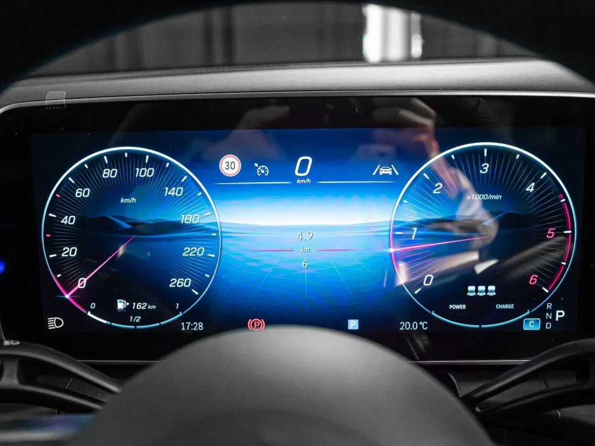 Mercedes-Benz GLC SUV nuova a Ancona (18)