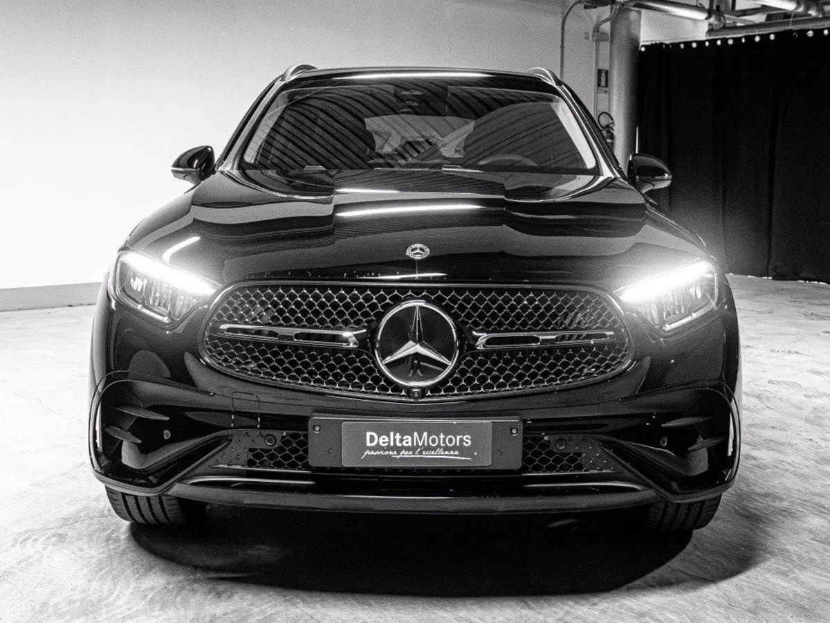 Mercedes-Benz GLC SUV nuova a Ancona (7)