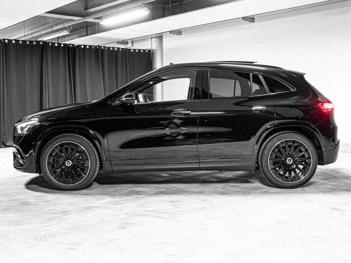 Mercedes-Benz GLA SUV nuova a Ancona (2)