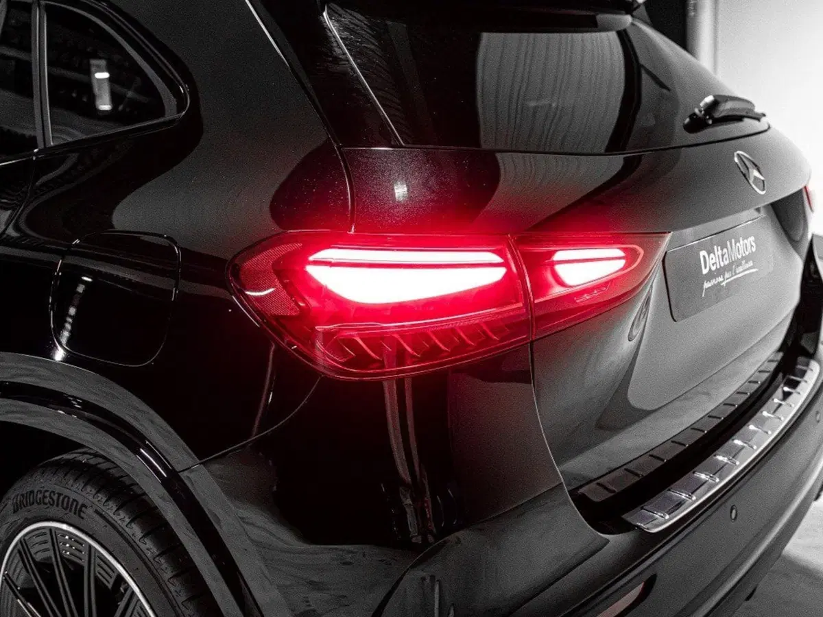Mercedes-Benz GLA SUV nuova a Ancona (4)