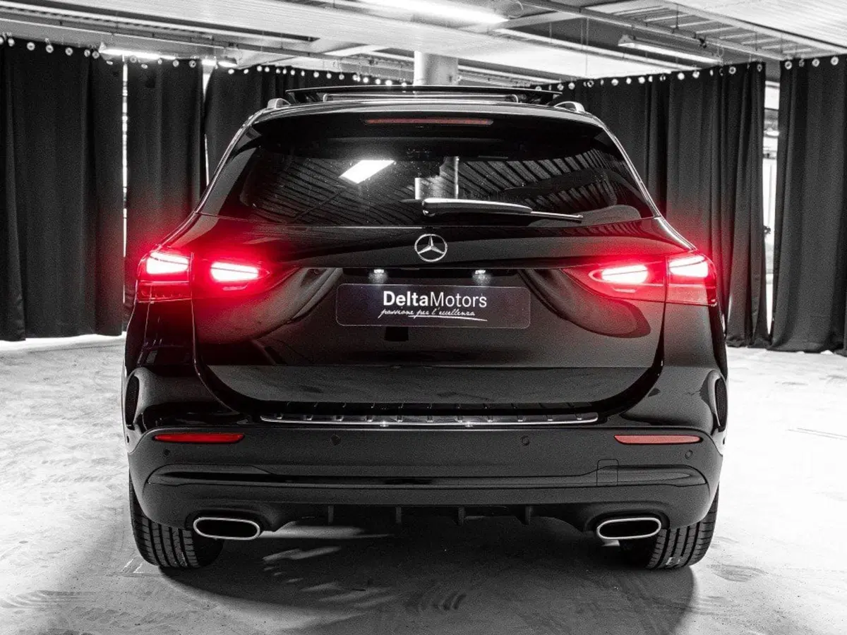 Mercedes-Benz GLA SUV nuova a Ancona (5)