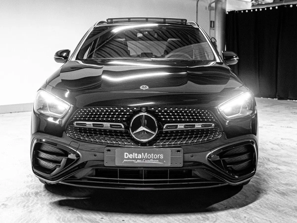 Mercedes-Benz GLA SUV nuova a Ancona (7)