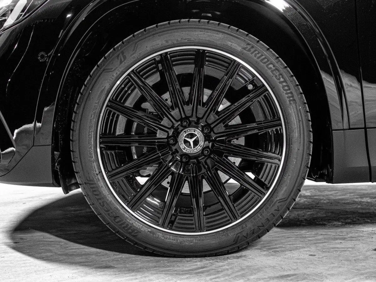 Mercedes-Benz GLA SUV nuova a Ancona (9)