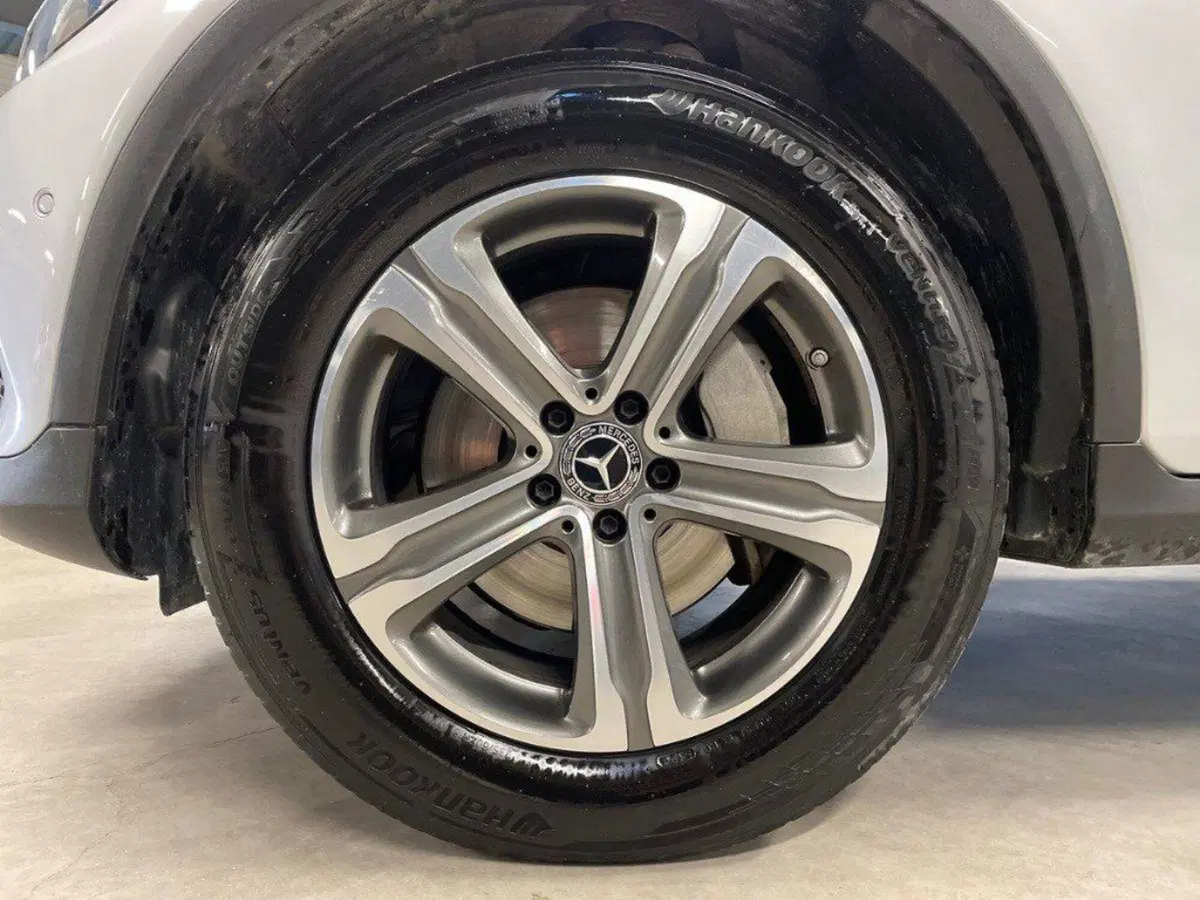 Mercedes-Benz GLC SUV usata a Ancona (7)