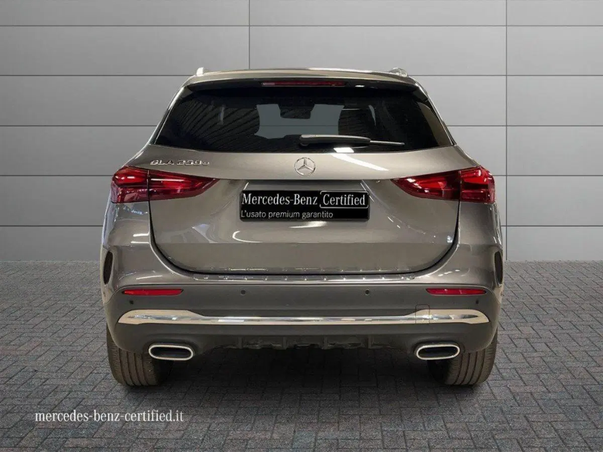 Mercedes-Benz GLA SUV usata a Ancona (4)