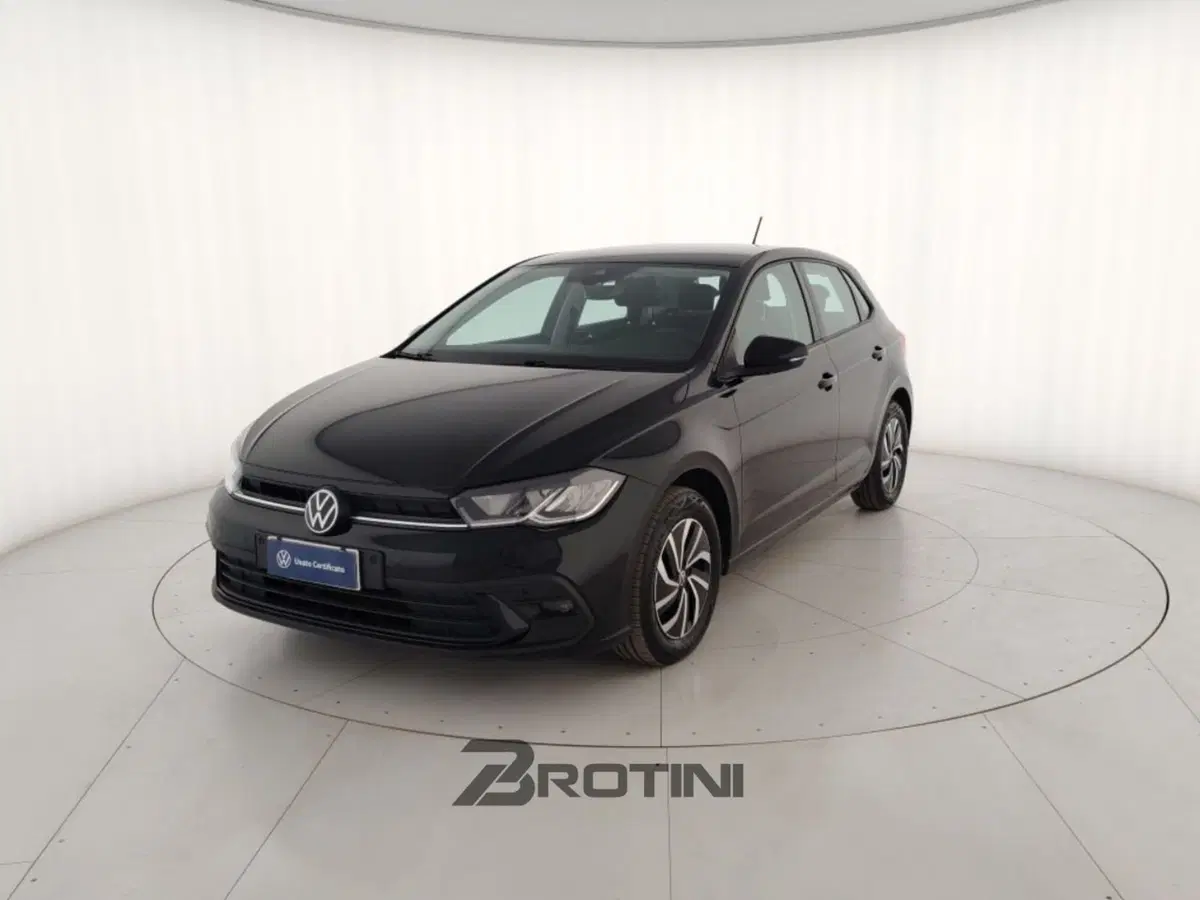 Volkswagen Polo usata a Massa-Carrara