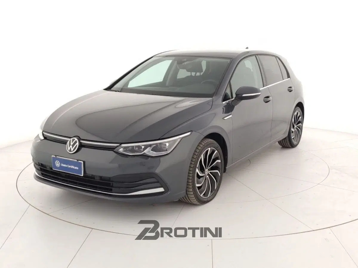 Volkswagen Golf usata a Massa-Carrara