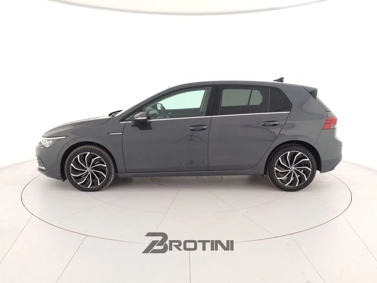 Volkswagen Golf usata a Massa-Carrara (2)