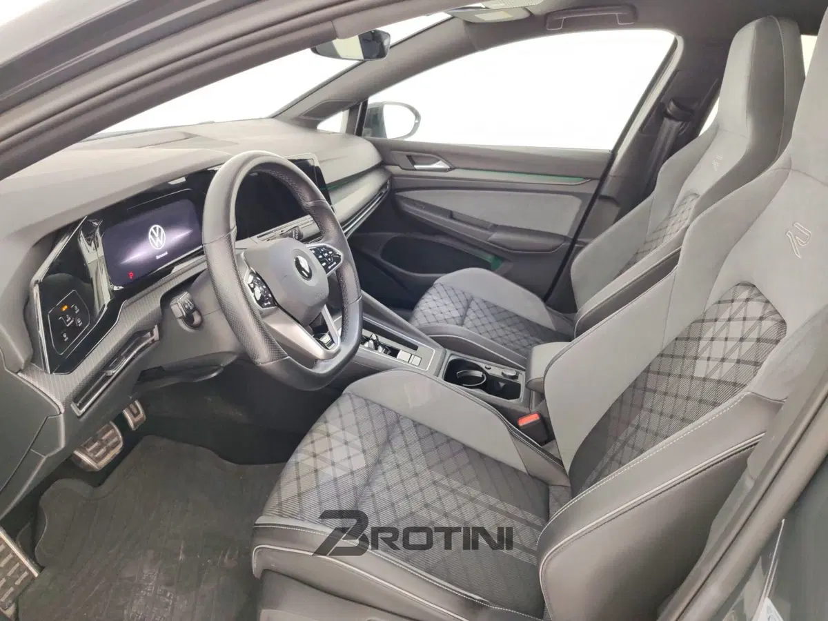 Volkswagen Golf usata a Massa-Carrara (6)
