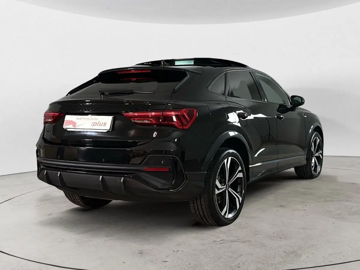 Audi Q3 Sportback usata a Napoli (4)