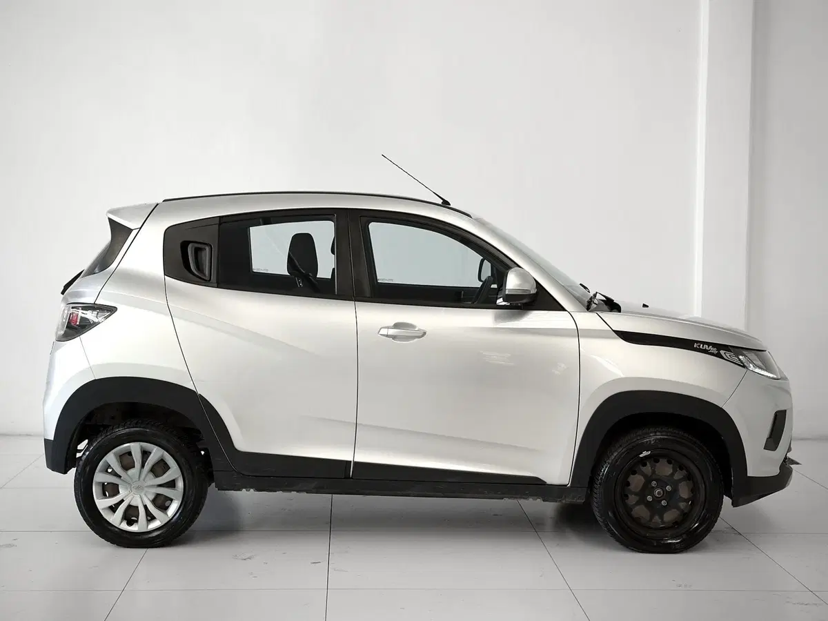 Mahindra KUV100 usata a Prato (6)
