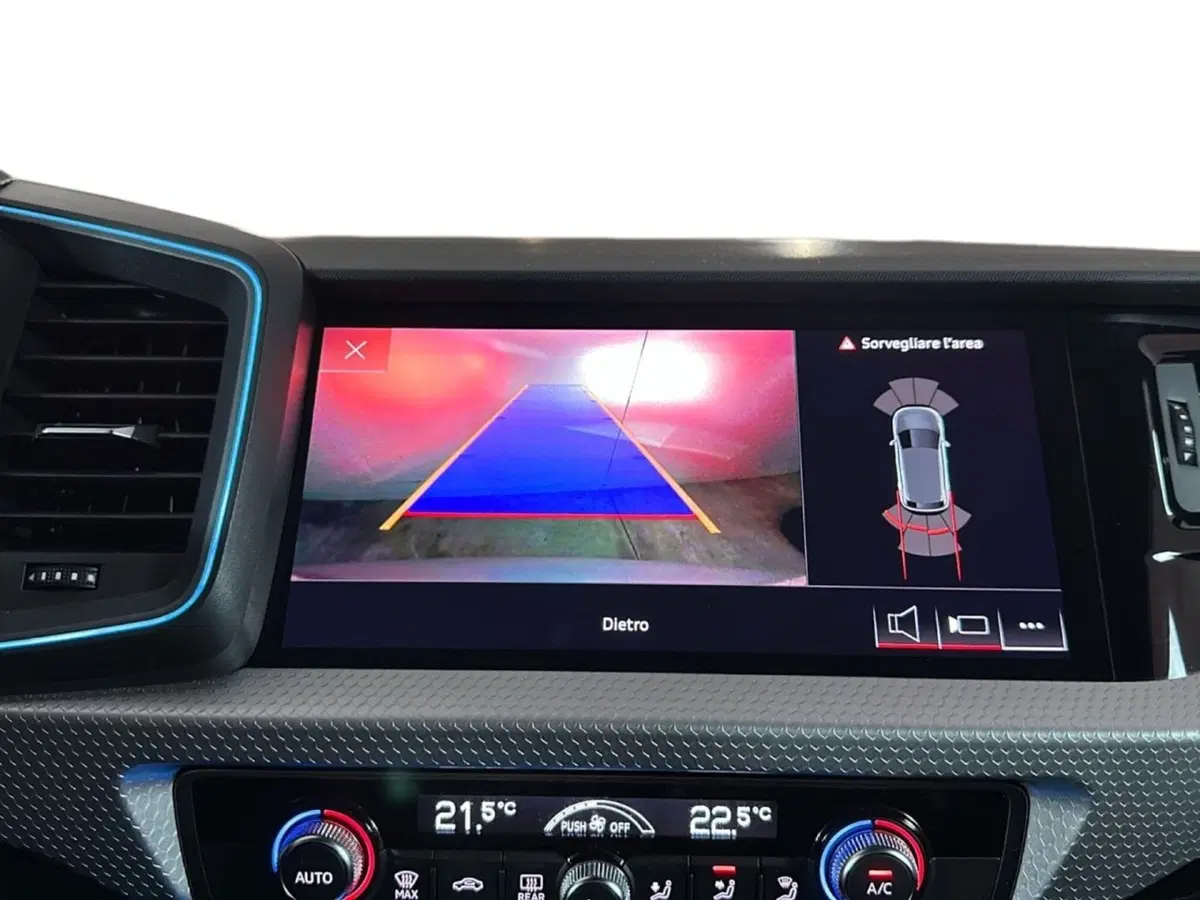 Audi A1 allstreet usata a Napoli (14)