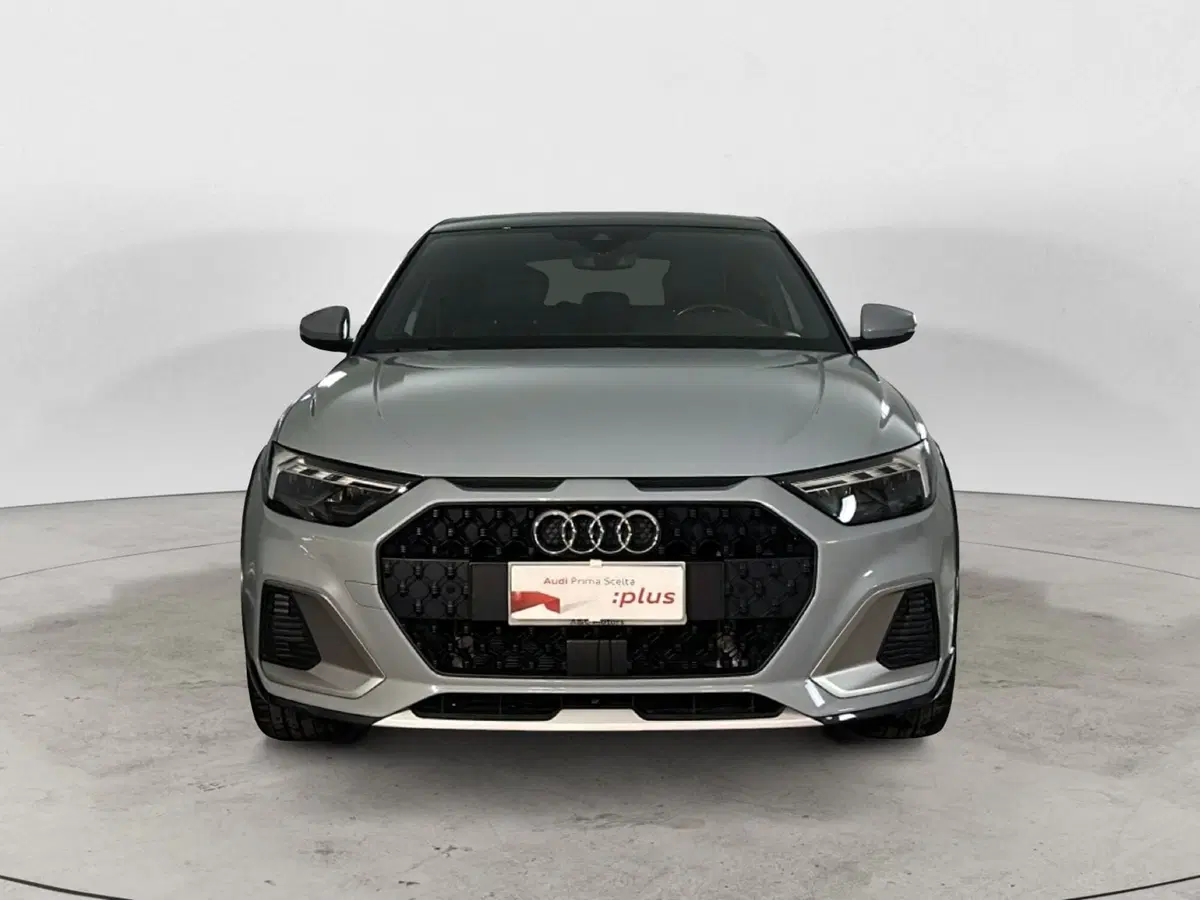 Audi A1 allstreet usata a Napoli (2)