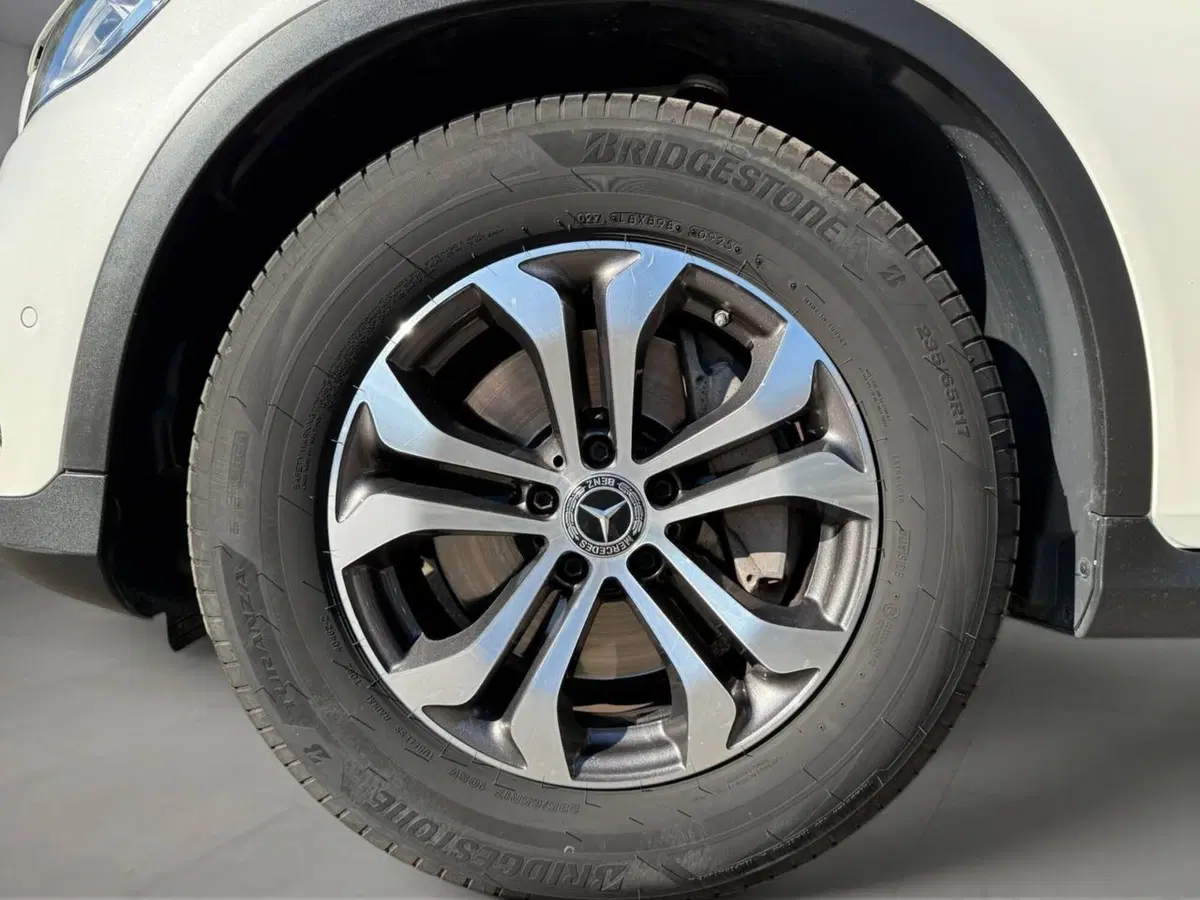 Mercedes-Benz GLC SUV usata a Palermo (6)