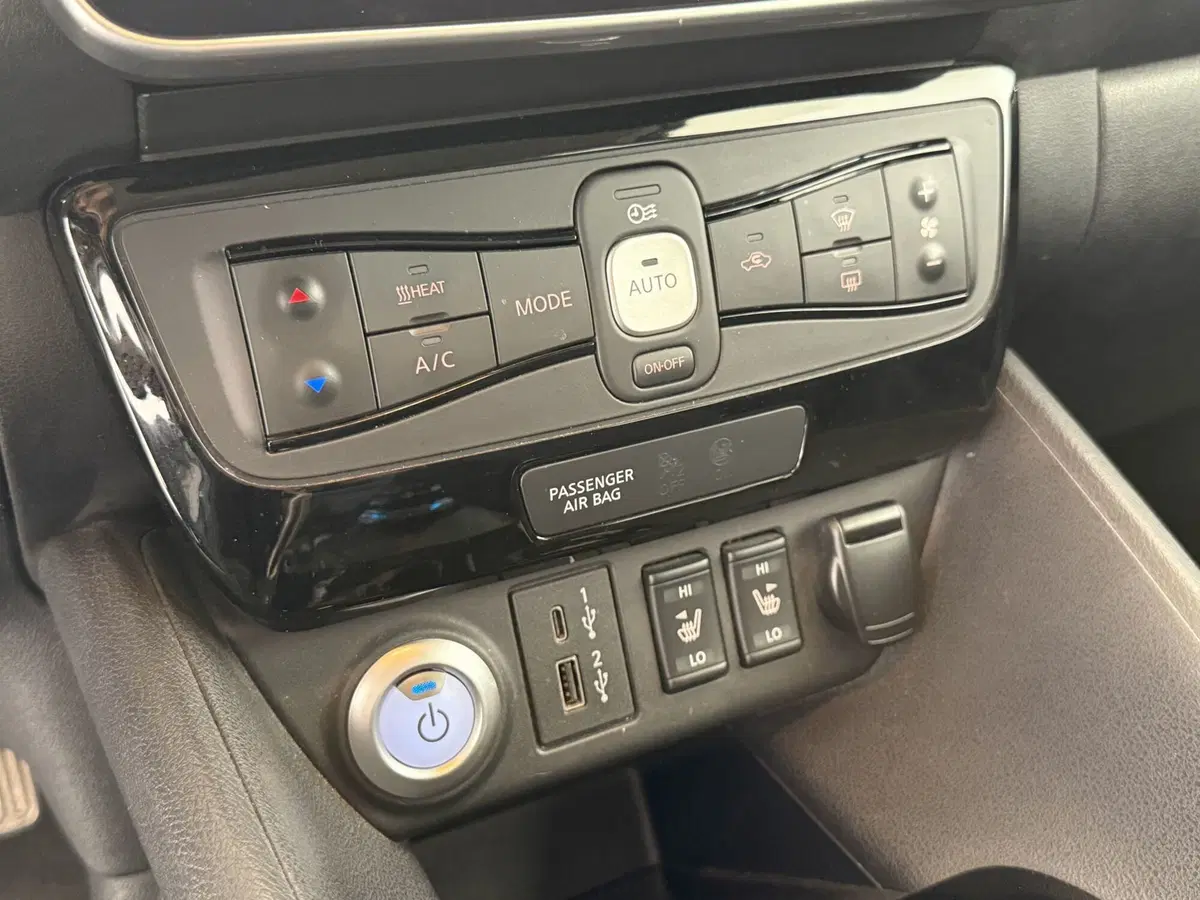 Nissan Leaf usata a Perugia (16)