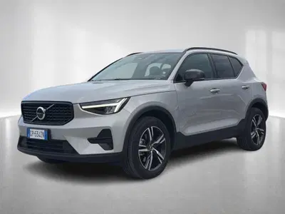 Volvo XC40 B3 automatico Plus Dark del 2023 usata a Ravenna