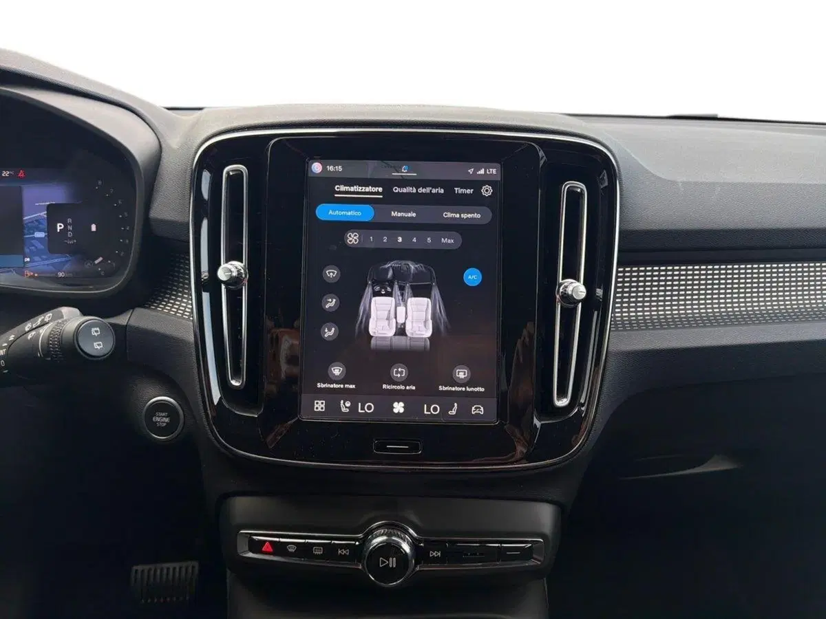 Volvo XC40 usata a Ravenna (13)