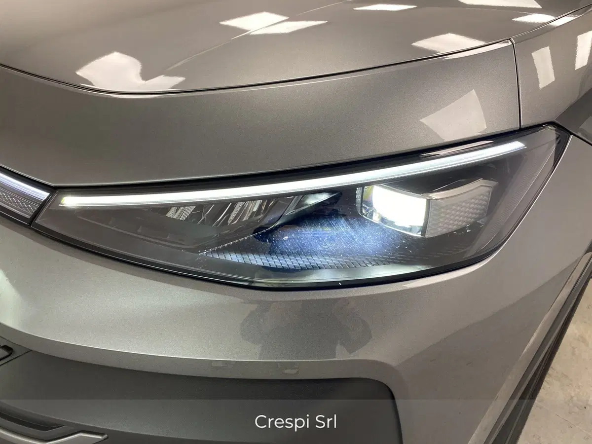 Volkswagen T-Roc usata a Varese (8)