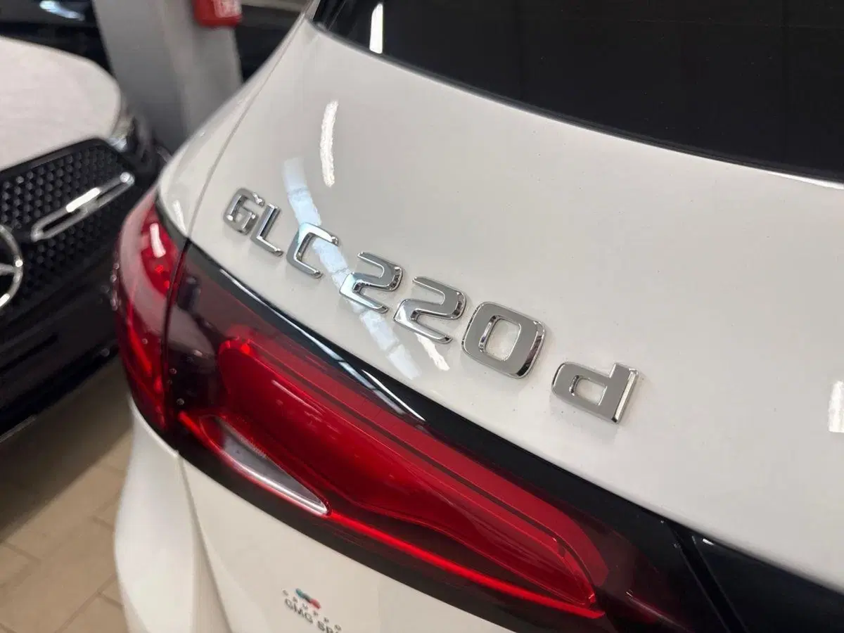 Mercedes-Benz GLC SUV usata a Prato (20)