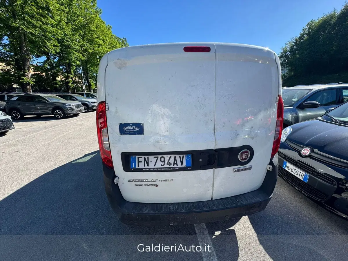 Fiat Doblò Furgone usata a Salerno (10)