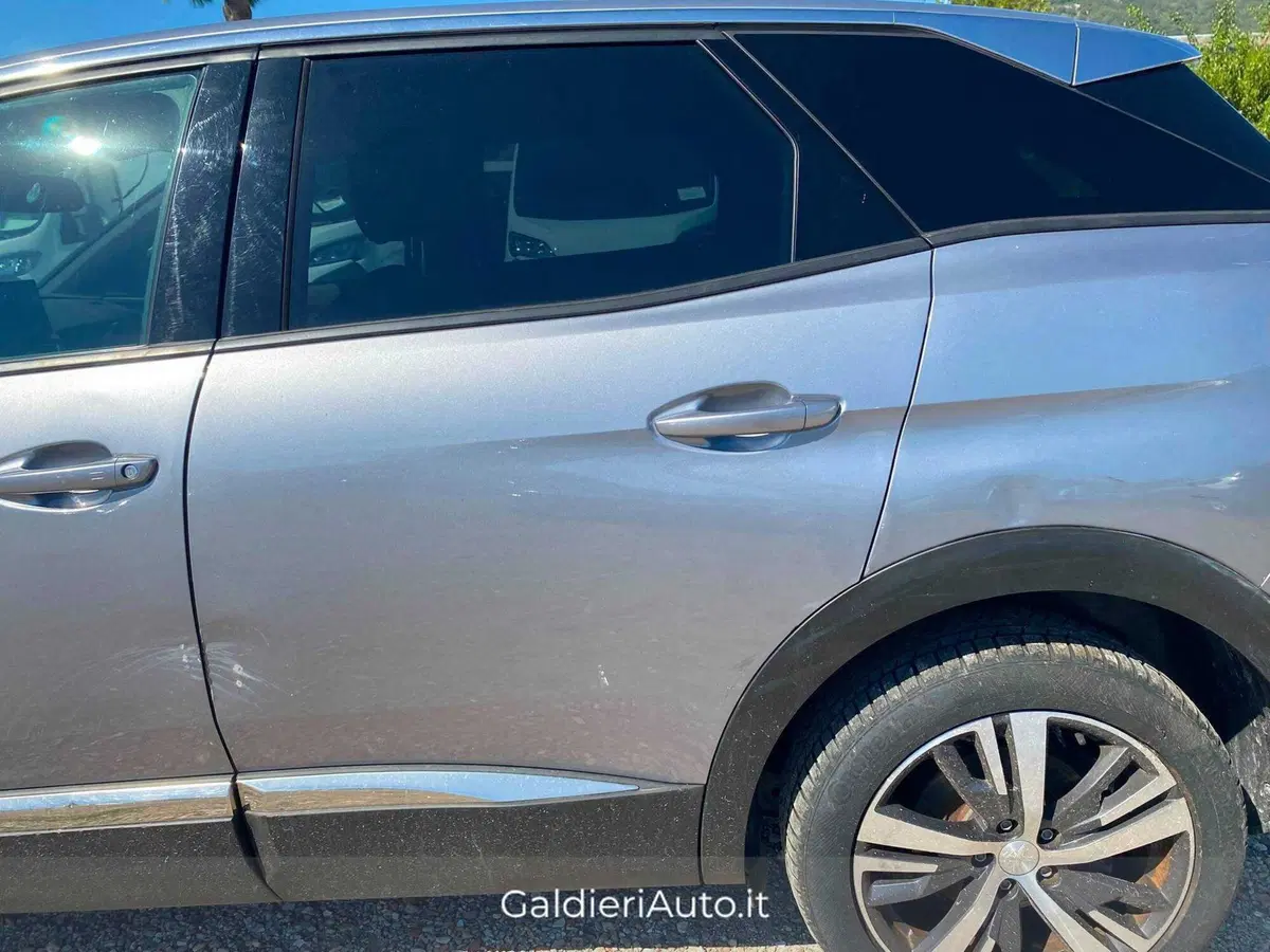 Peugeot 3008 usata a Salerno (11)