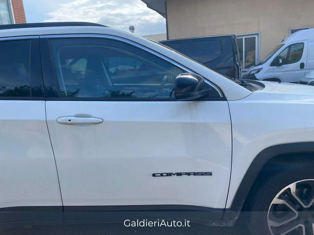 Jeep Compass usata a Salerno (14)