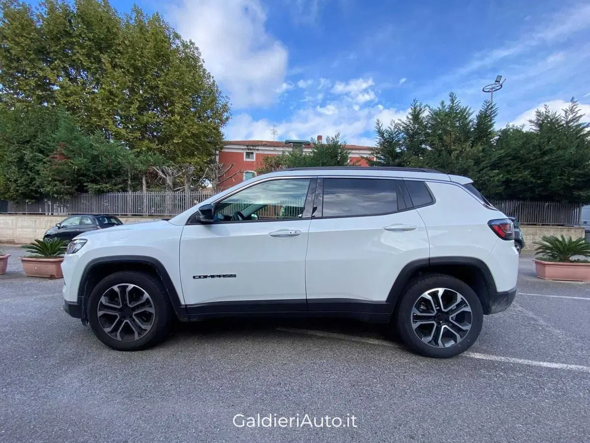 Jeep Compass usata a Salerno (17)
