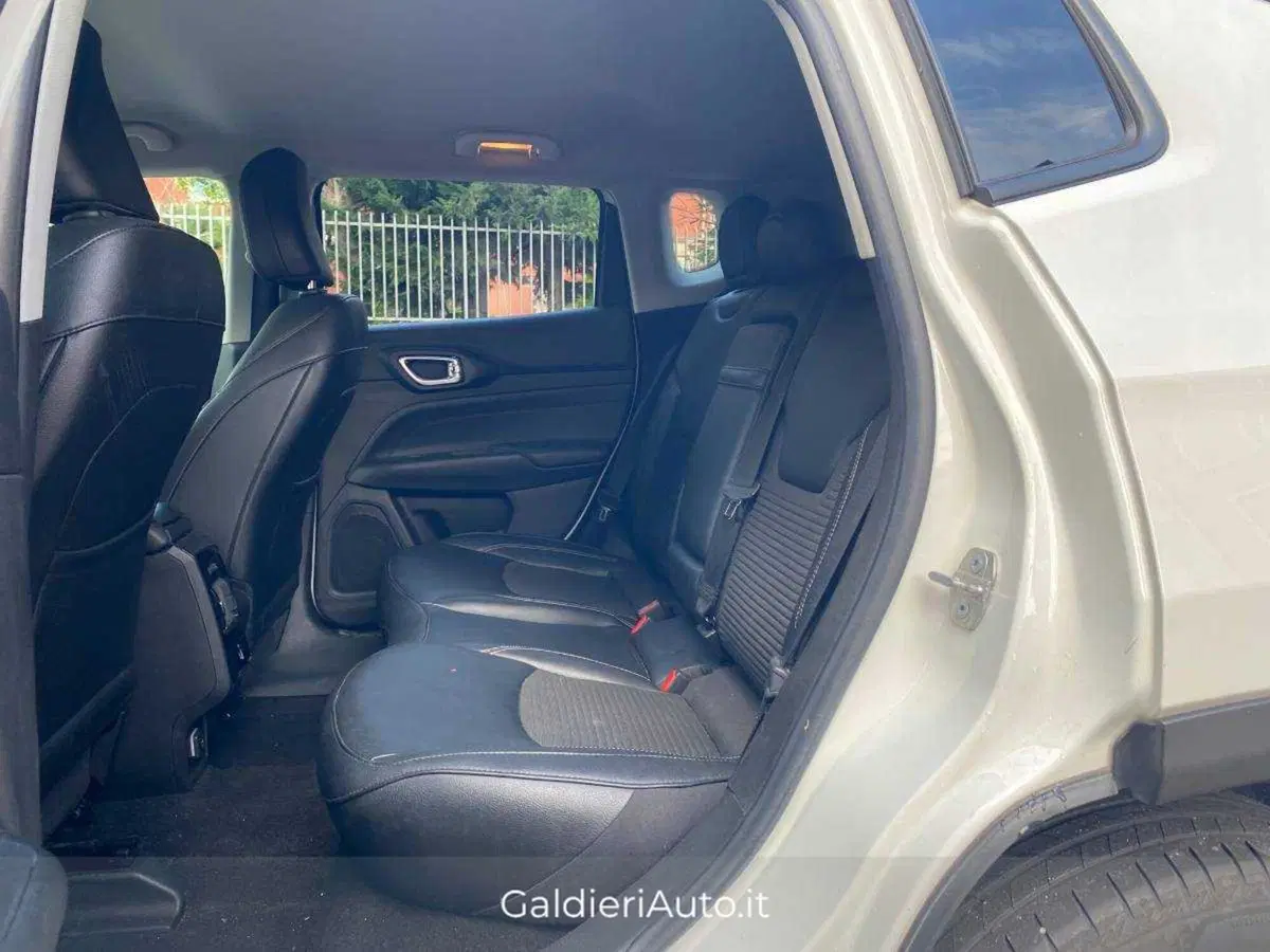 Jeep Compass usata a Salerno (7)