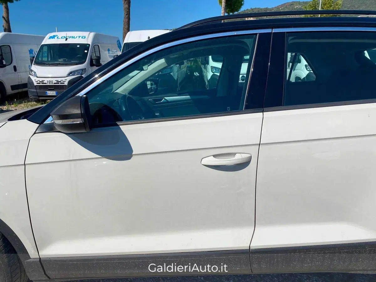 Volkswagen T-Roc usata a Salerno (14)