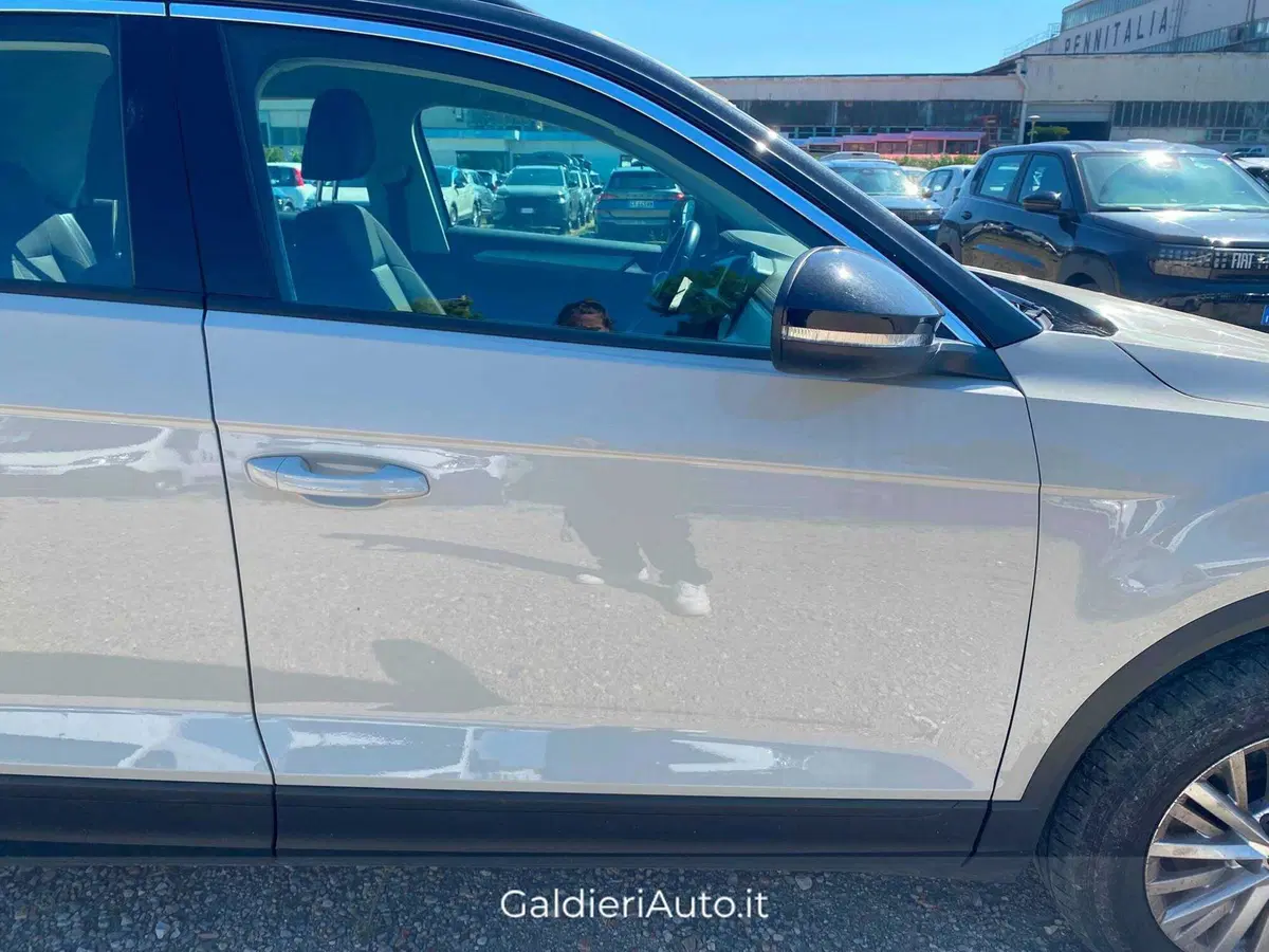 Volkswagen T-Roc usata a Salerno (16)