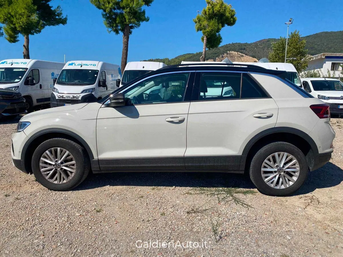 Volkswagen T-Roc usata a Salerno (18)