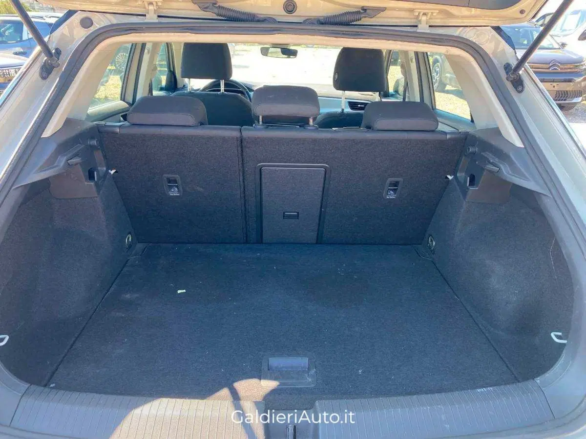 Volkswagen T-Roc usata a Salerno (19)