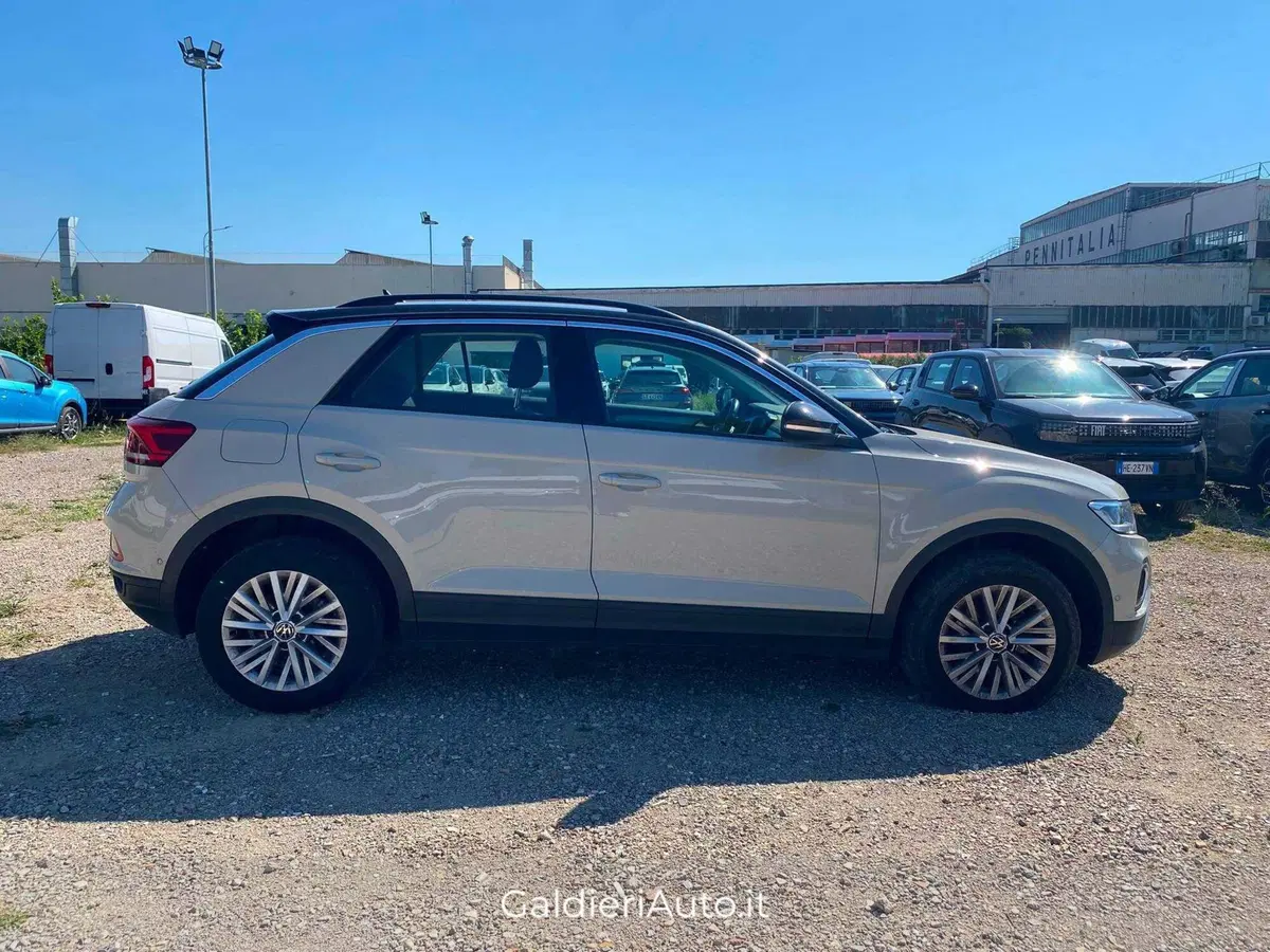 Volkswagen T-Roc usata a Salerno (20)
