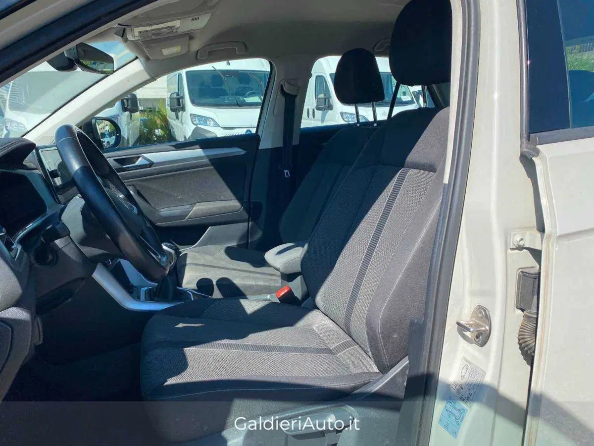 Volkswagen T-Roc usata a Salerno (6)
