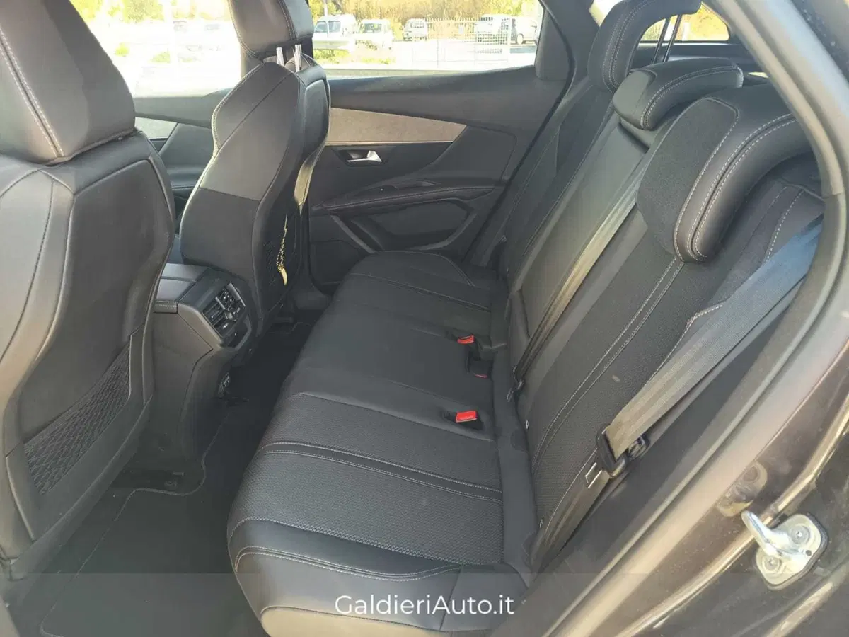 Peugeot 3008 usata a Salerno (7)