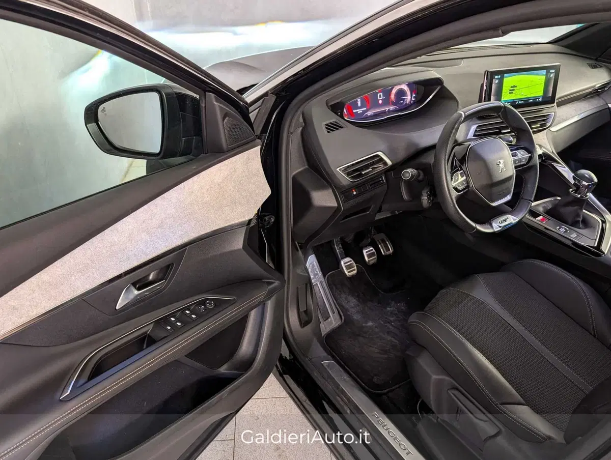 Peugeot 3008 usata a Salerno (12)