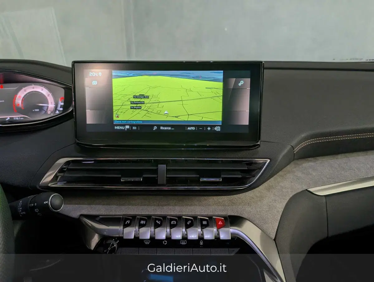 Peugeot 3008 usata a Salerno (17)